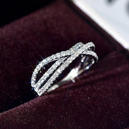 Chic Cross Zirconia Ring