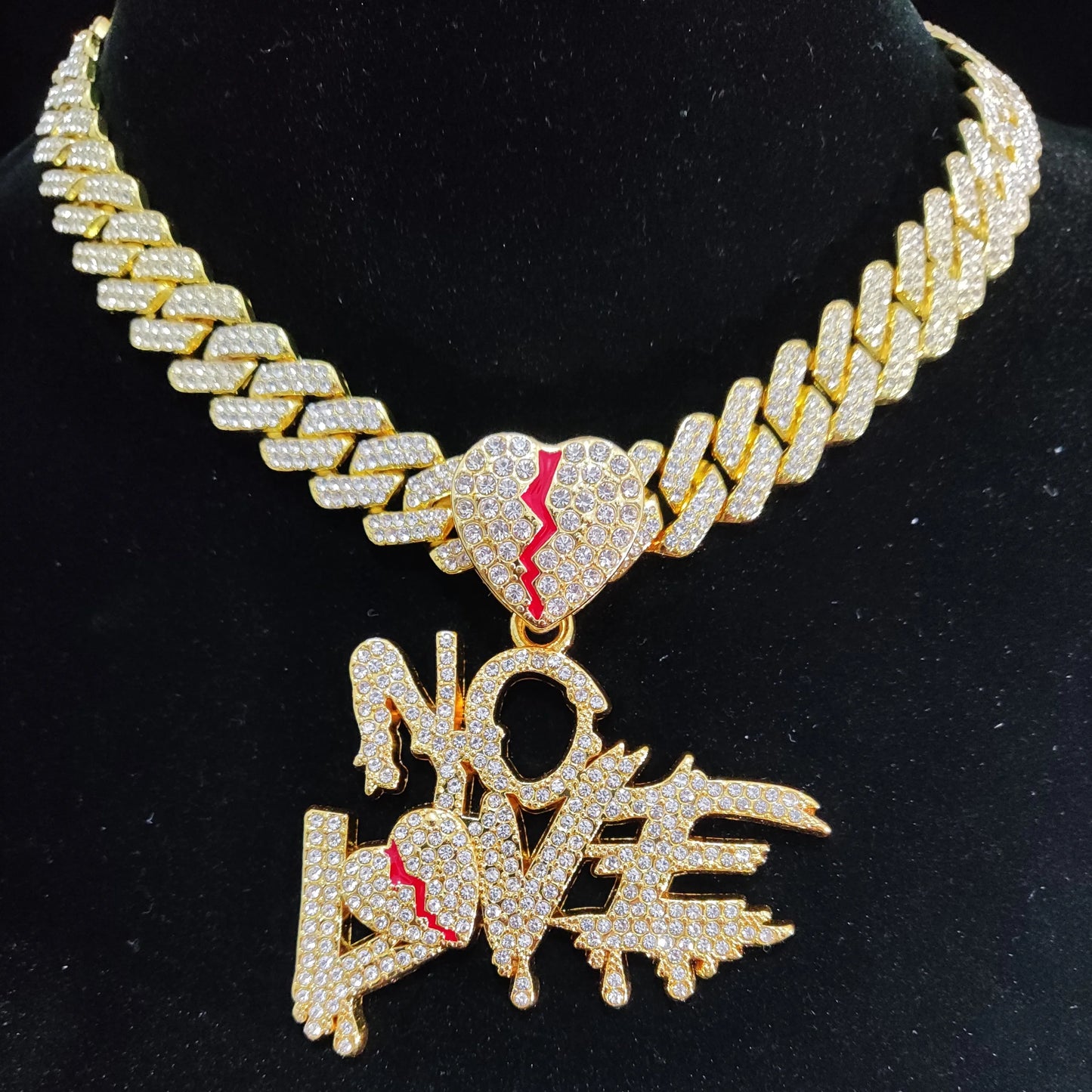 18K No Love Pendant