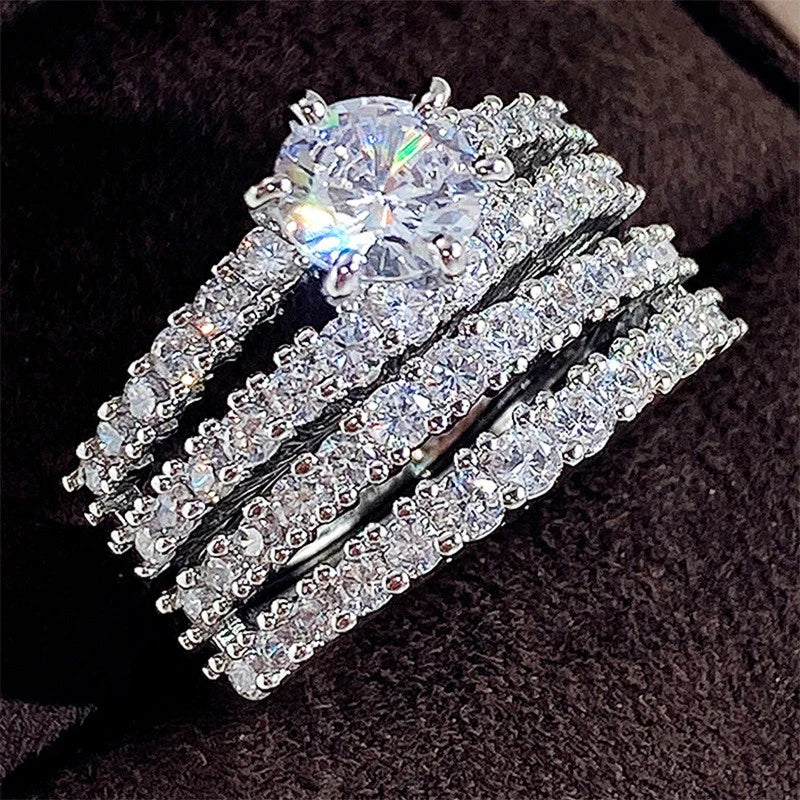 18K Sparkling Zirconia Ring